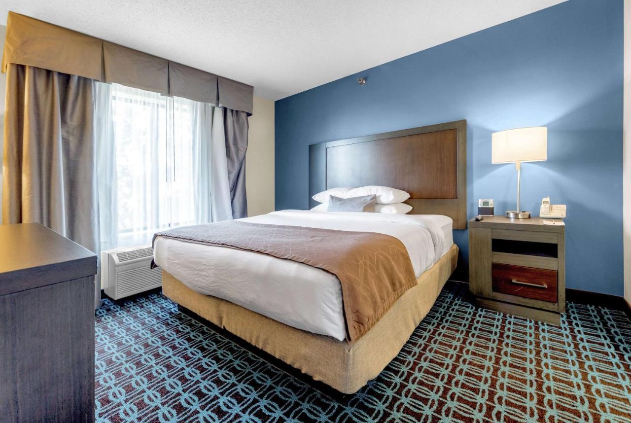 Wingate By Wyndham Chicago Schaumburg Hotel Exterior foto