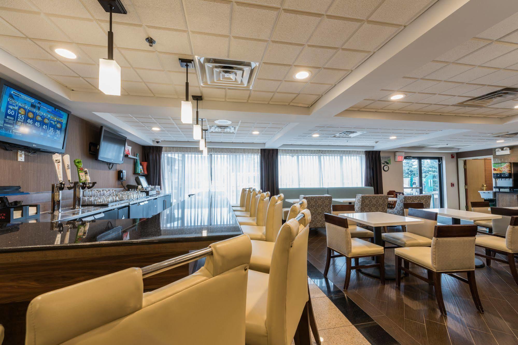 Wingate By Wyndham Chicago Schaumburg Hotel Exterior foto